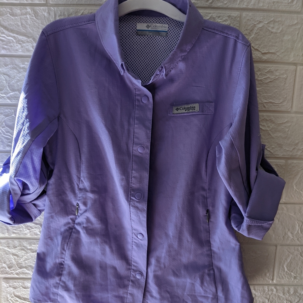 Girls Columbia shirt